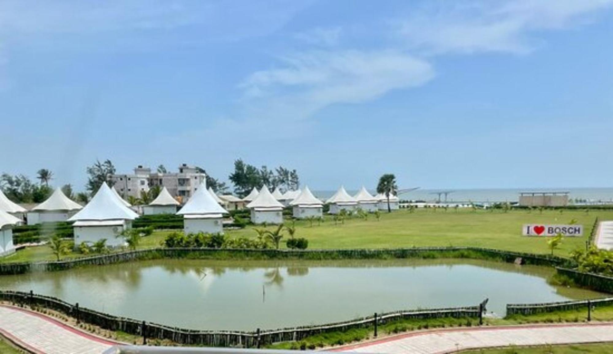 Luxury Amar Tree Resort マンダーマニ エクステリア 写真