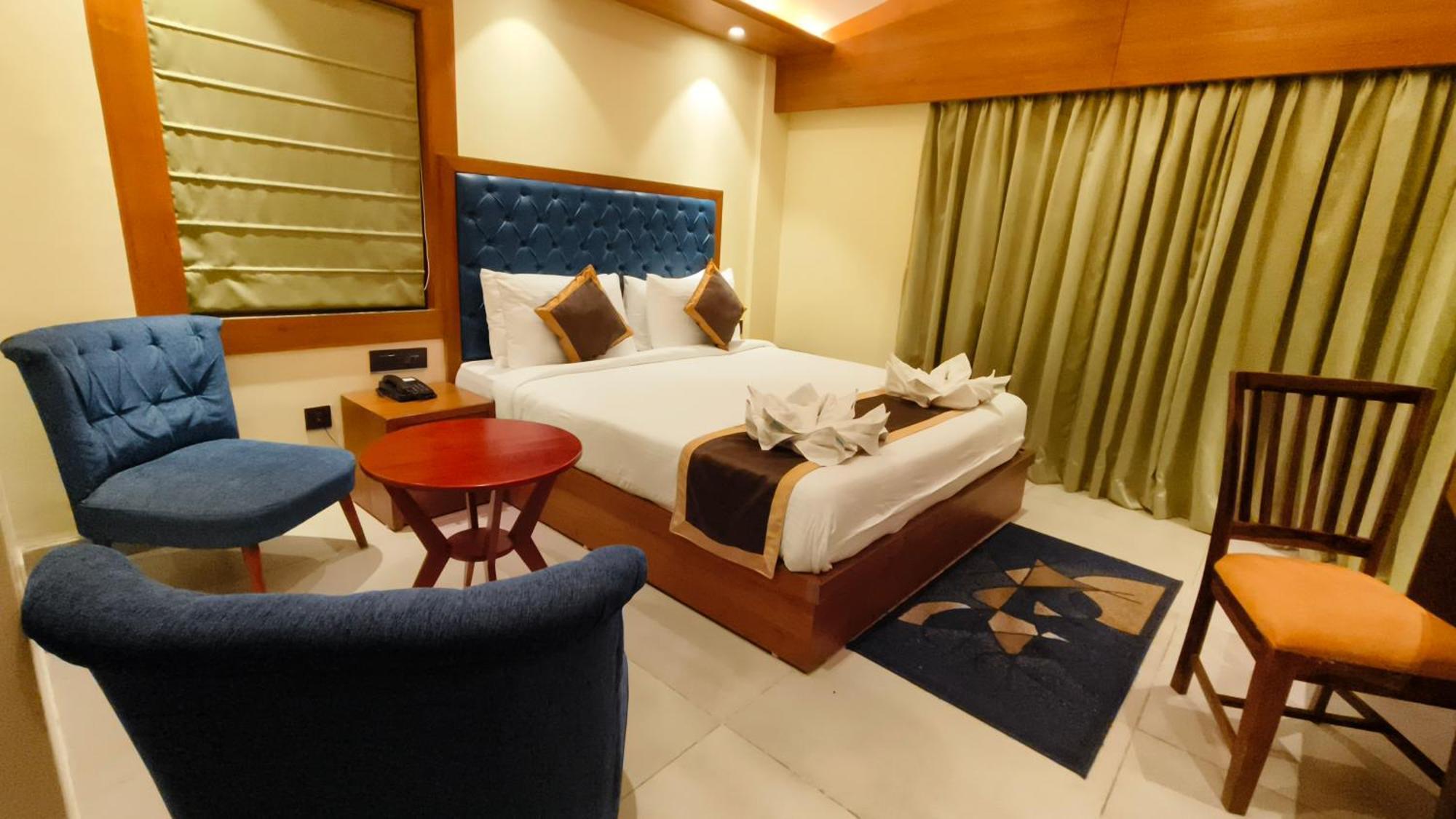 Luxury Amar Tree Resort マンダーマニ エクステリア 写真